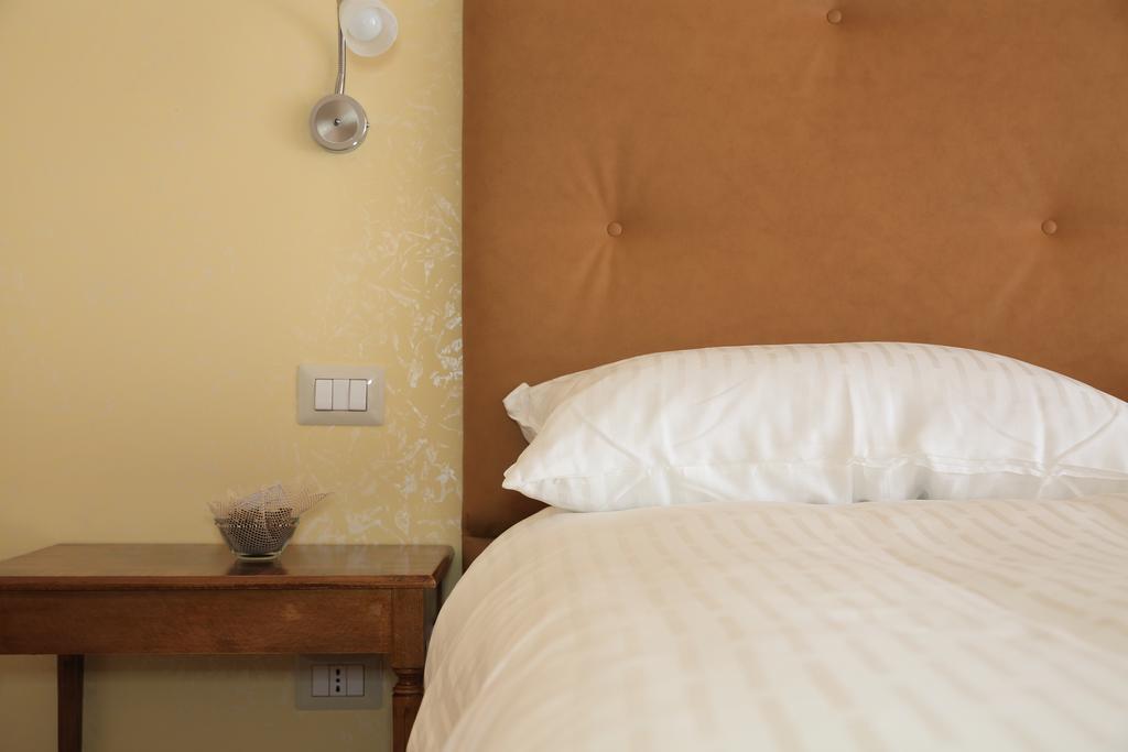 Anice Guesthouse ローマ エクステリア 写真