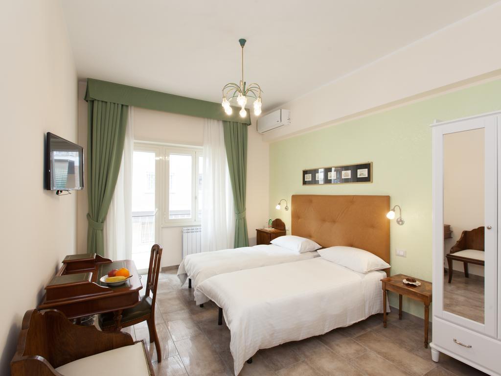 Anice Guesthouse ローマ エクステリア 写真